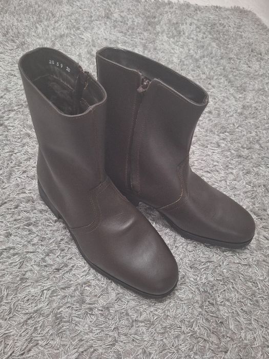 Vand tinuta militara