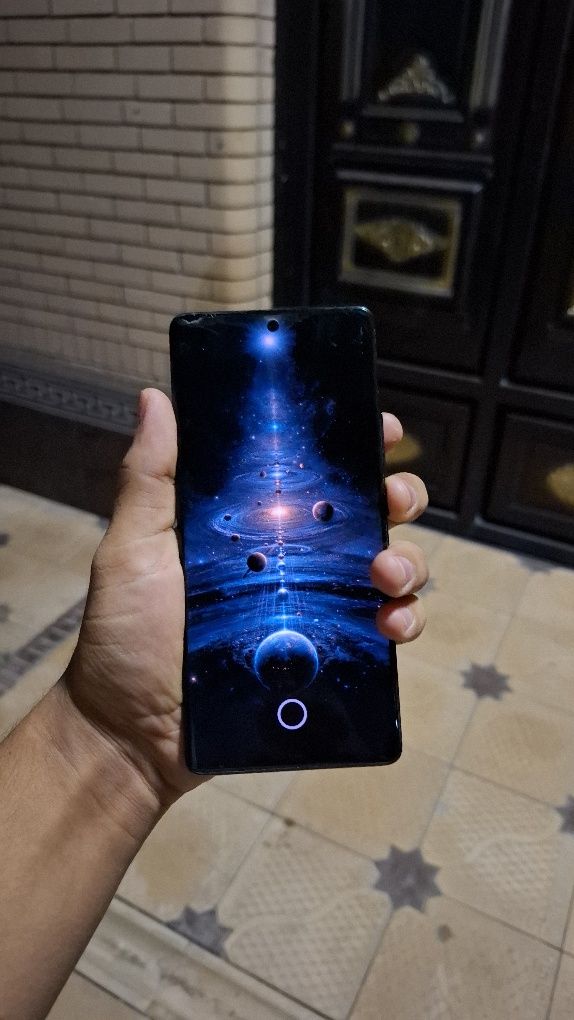 Redmi note 14 pro 10 yil garantiya bor service ga