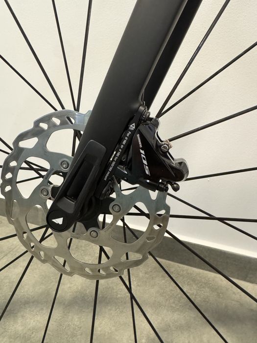 Vand bicicleta din carbon Canyon Endurace CF7