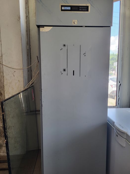 Dulap frgorific Afinox 1150 euro negociabil.