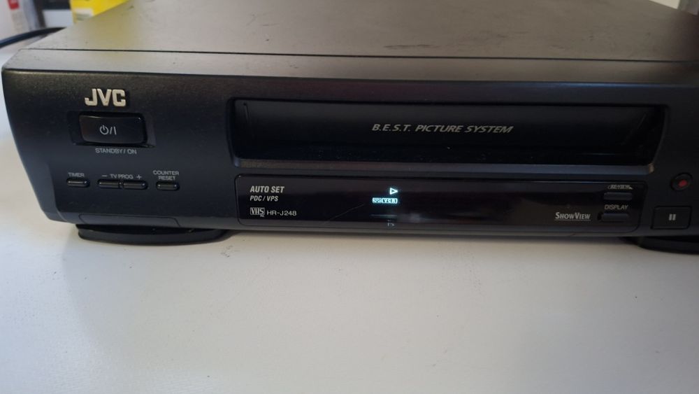 Video JVC HR J248E in stare perfecta de functionare