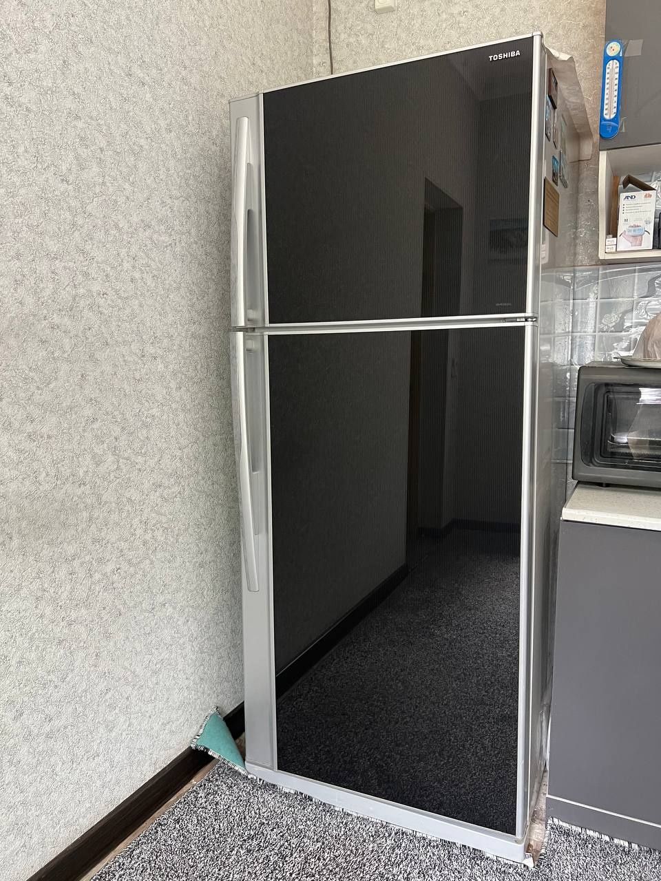 Холодильник Toshiba