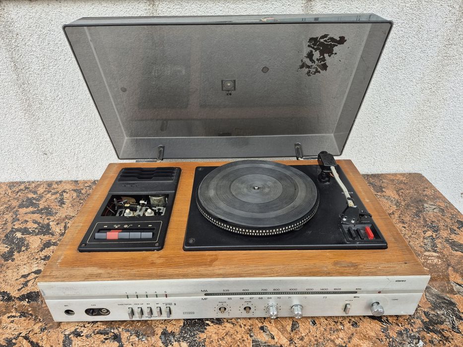 Vând combina fabricat made in România, in perioda Comunista Socialista