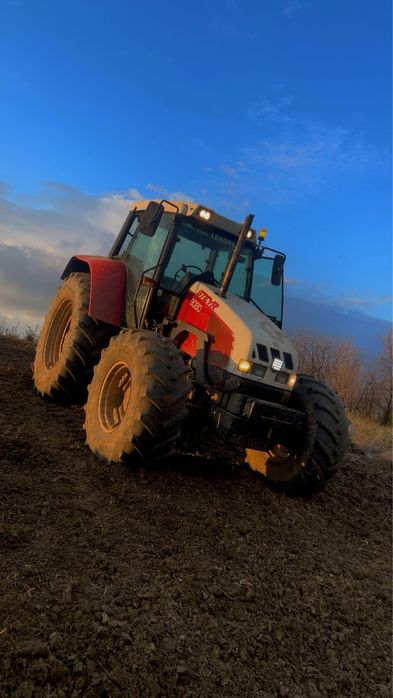 Vand tractor Steyr 9080 din 1999 de 110 cai