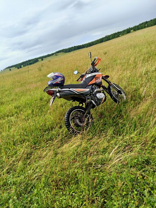 Мотоцикл Racer Enduro 250
