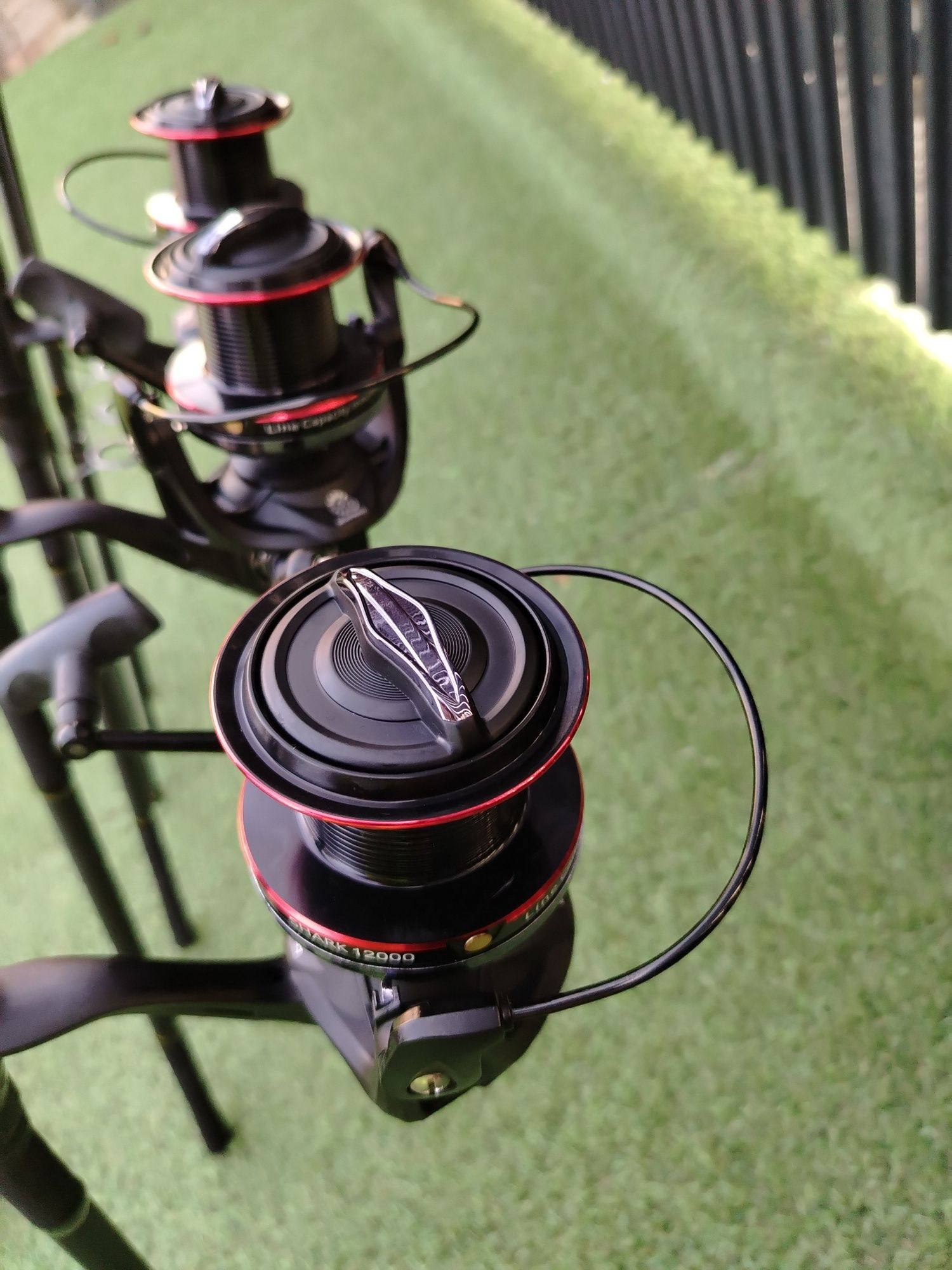 SET 3 Lansete  EBISU CARP 3.90 m 3.75 Lbs 2 trons  + 3 Eastshark 12000