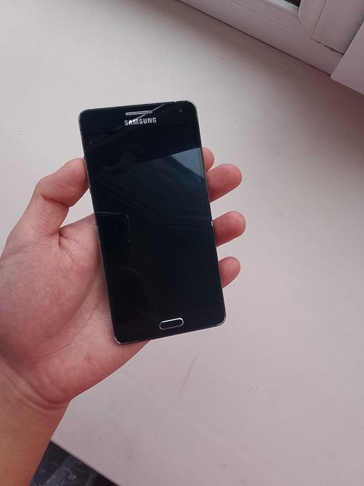 Samsung A5 16GB Черного цвета