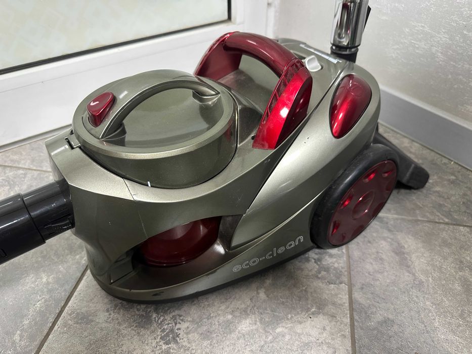 Прахосмукачка без торба Clatronic BS 1294 , 700 W 1.25 L