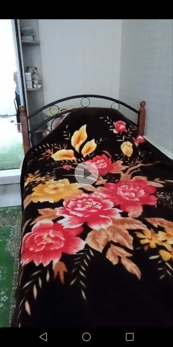 Новый плед в упаковке.