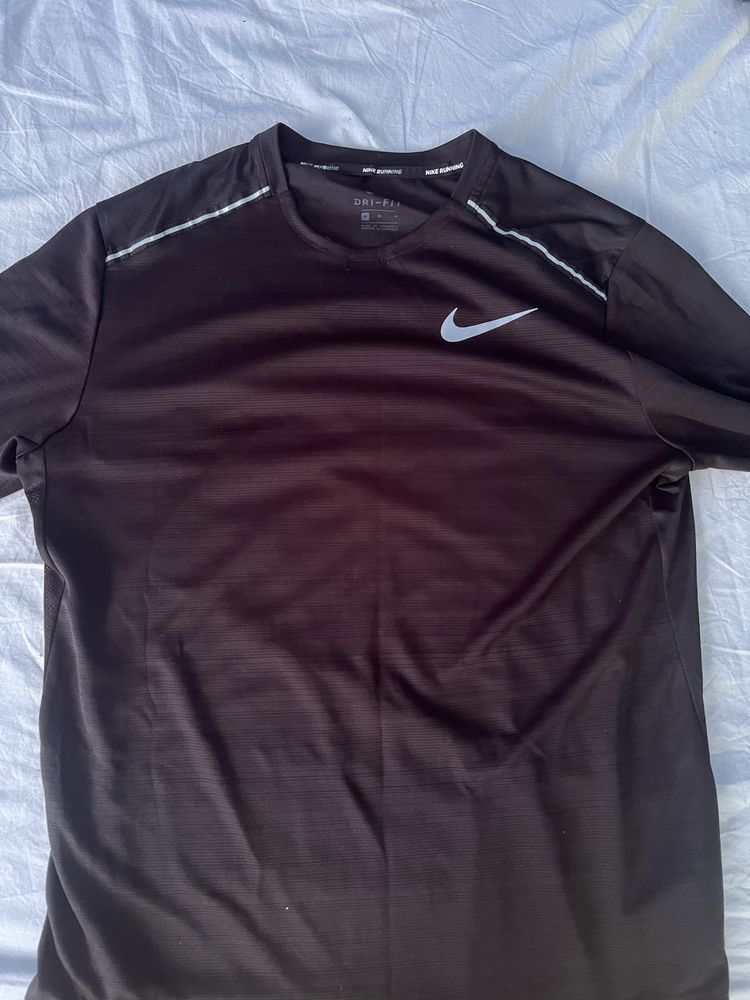 блуза с дълъг ръкав Nike