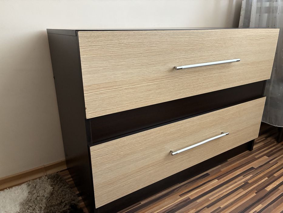 Скрин с две отделения