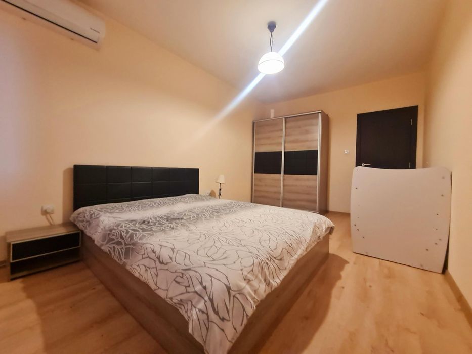 Дава се под наем Тристаен апартамент в Бургас, Славейков - 102 кв.м за 408 € - Снимка #3