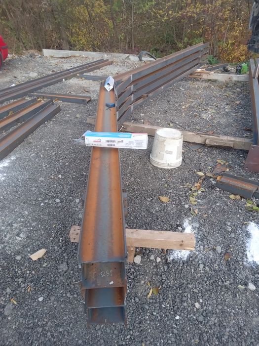 Vând hală metalică 8 m lățime cu 15 m lungime cu 4 m înălțime din prof