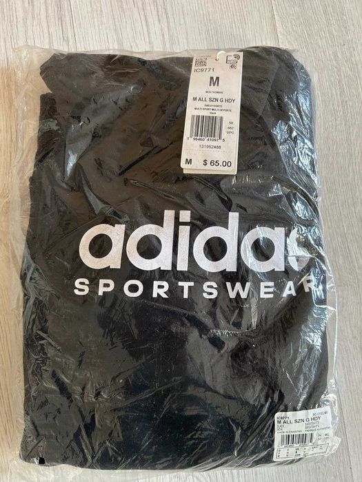 Adidas оригинал новый худи. Размер М