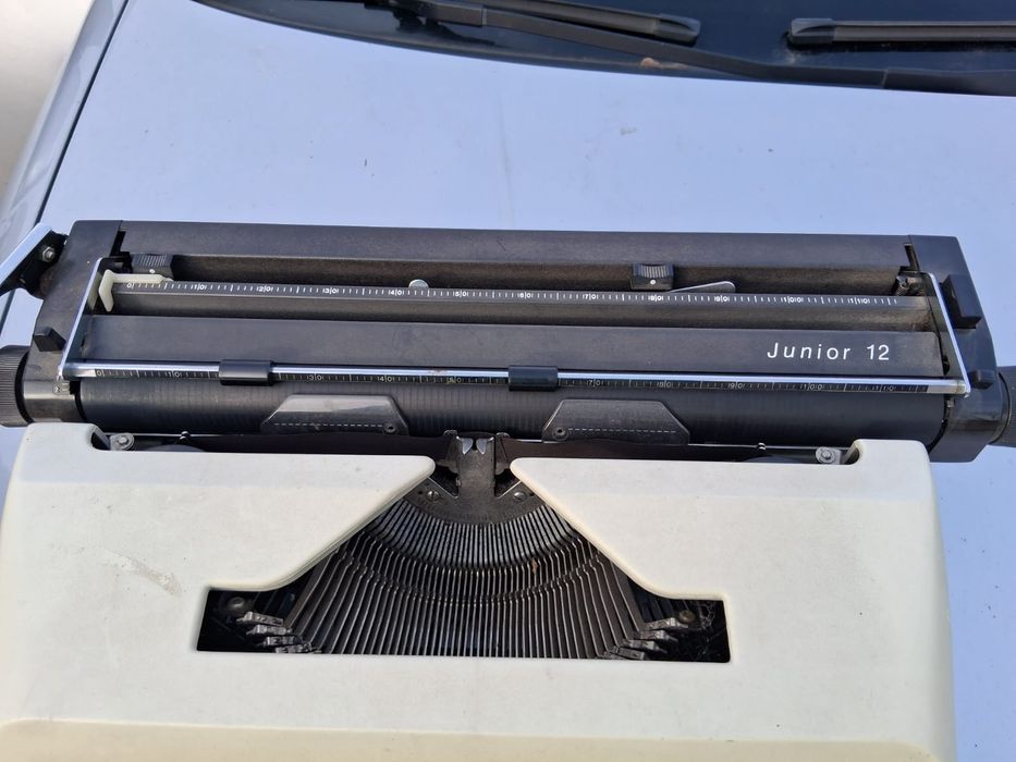 Mașină de scris TRIUMPH