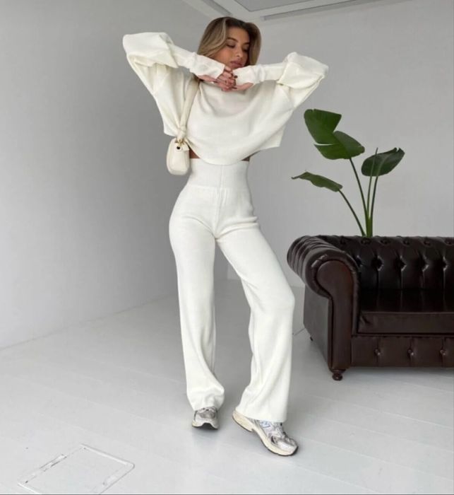 Сет от две части