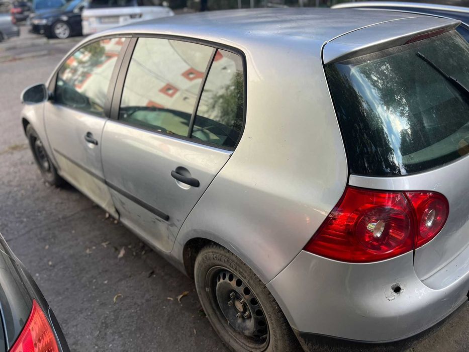 Golf 5 1.4 benzina
