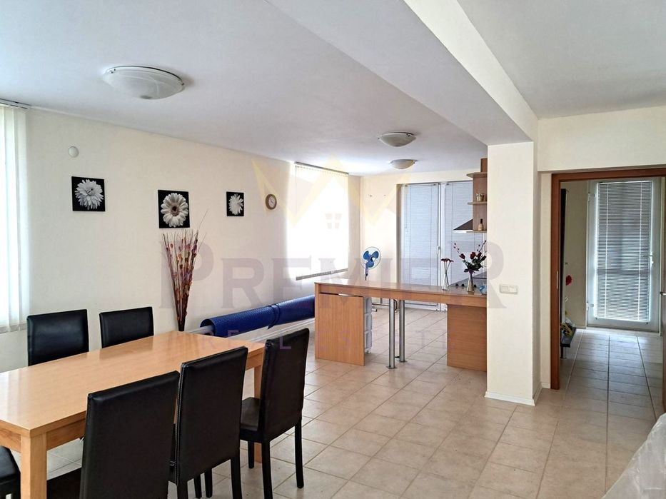 Къща в Добрич, област-с.Славеево площ 156 цена 164500