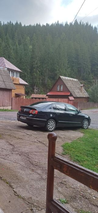 Vând Volkswagen pasat