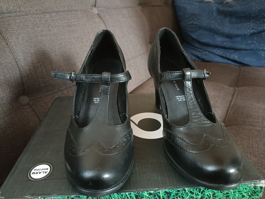 Женские   туфли.