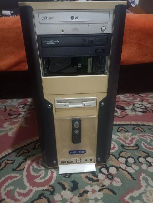 Unitate pc veche/retro