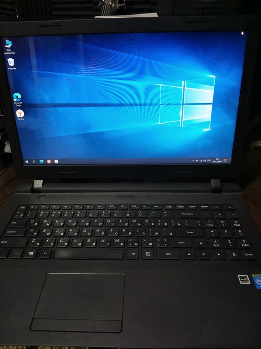 Lenovo ноутбук сатылады срочно!