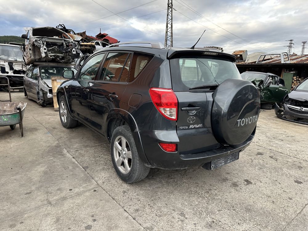 Toyota Rav4 2.2 d-cat НА ЧАСТИ