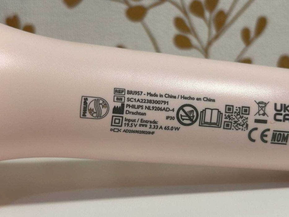 Epilator IPL PHILIPS Lumea Seria 9000 BRI957/00, 450.000 de pulsatii