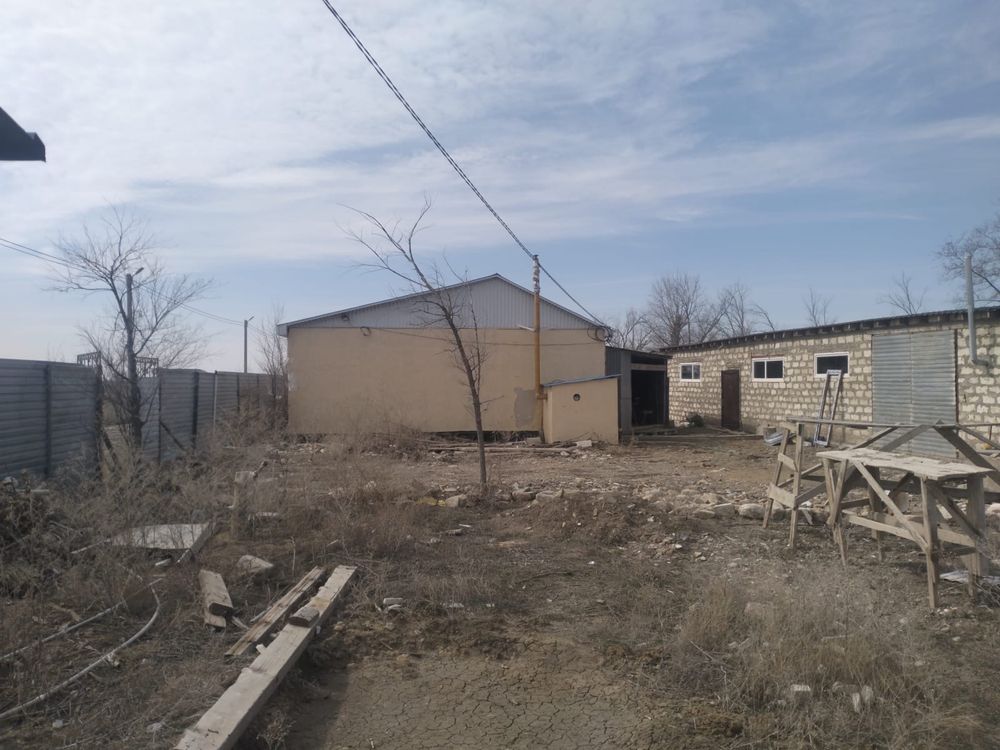 Продается дом на черной речке с зданием
