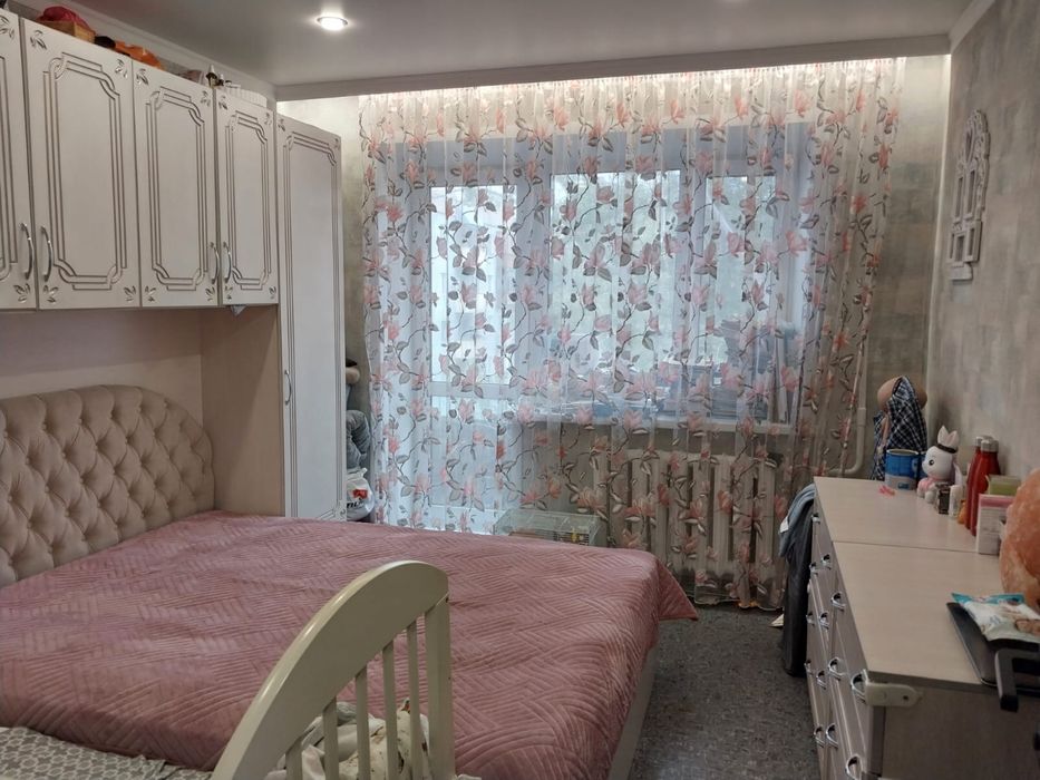 4 комнатная квартира на Бухар Жырау, в Центре города // ипотека