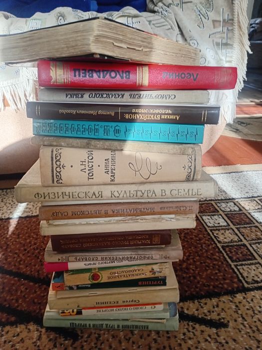 Отдам книги даром