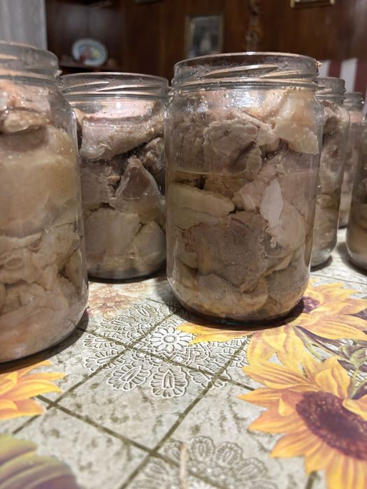 Свинско в буркан 720 мл. -12 лв Коледна туршия 720мл-8 лв / 3л.-20 лв