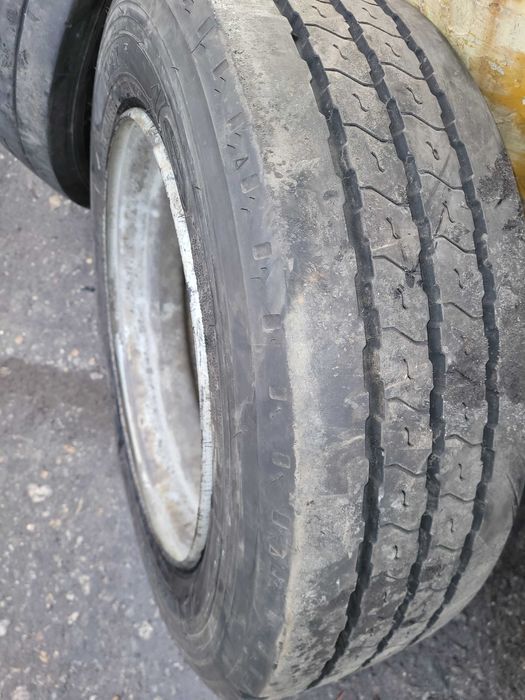 Anvelope si jante cu 10 gauri pentru trailer 235 si 245R17.5 si R19.5