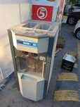 Muzqaymoq aparat frazer 220w