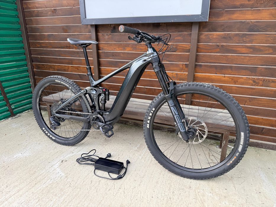 Bicicleta electrică Giant Reign E+ 2