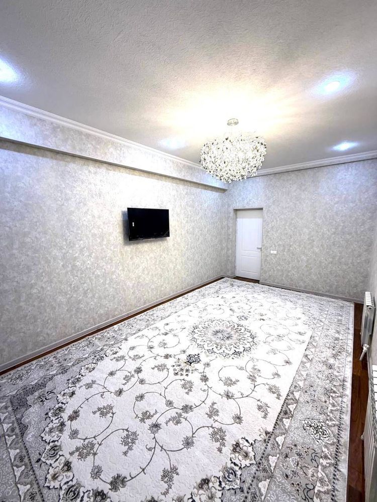Чиланзор- 10 квартира Новостройке3/7/9. 100м2 Продам квартиру срочно