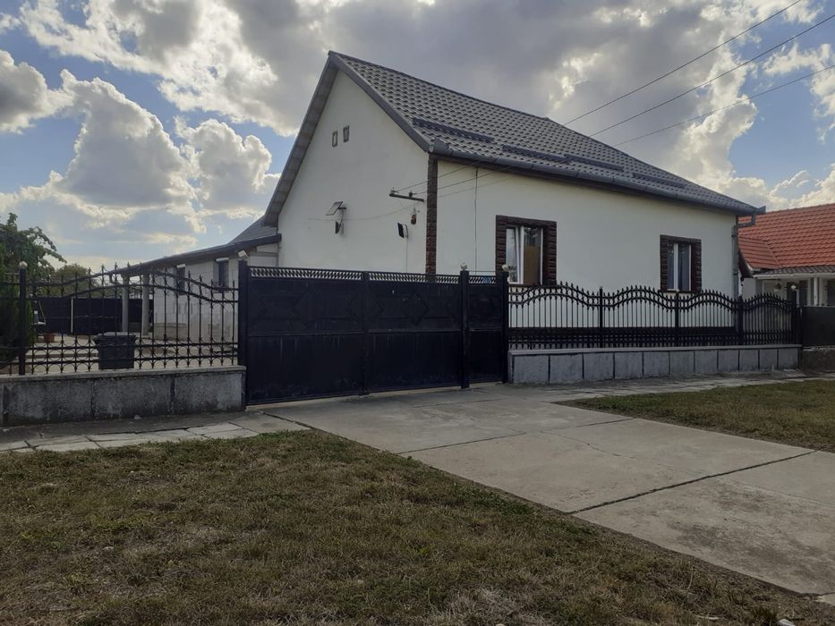 Casa de vanzare in Sicula, Arad