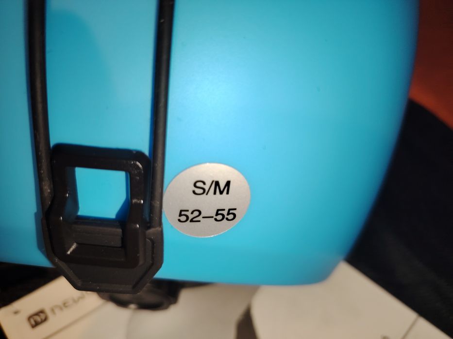 2 броя чисто нови каски за ски или сноуборд!