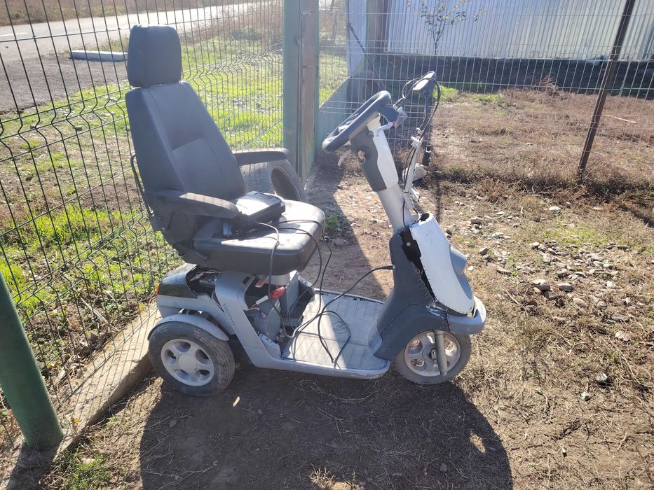 Cărucior electric Persoane handicap