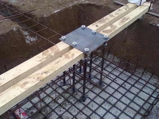 Vand hala metalica 10m x20m cu panou sandwich