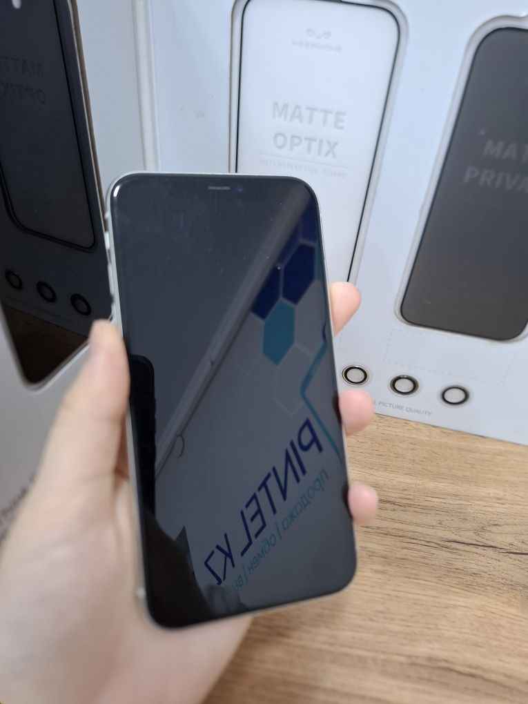 Iphone 11 64 gb 73 %