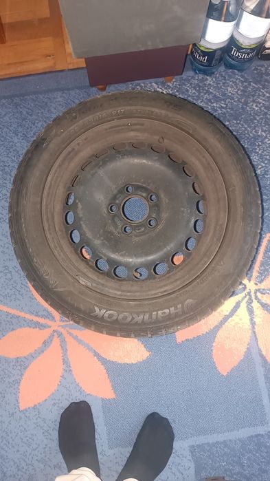 Vând geanta de tabla cu cauciuc de iarna