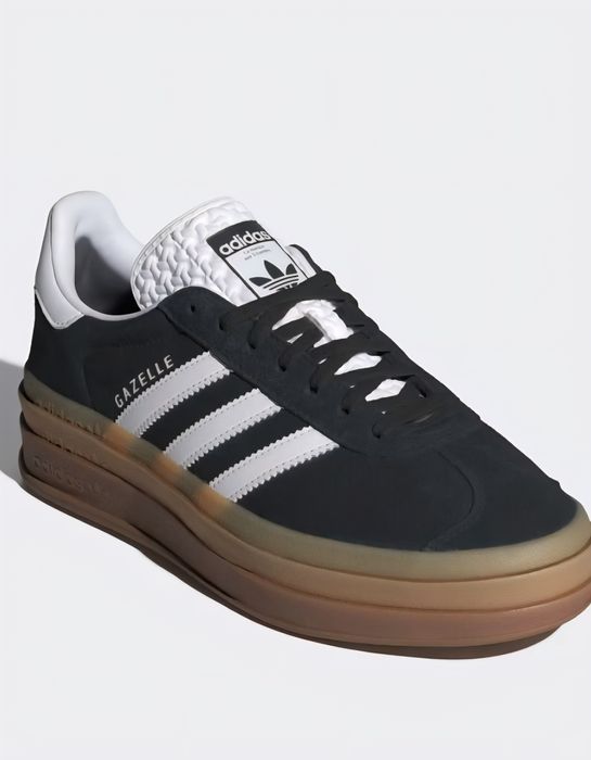 Adidas Gazelle de piele întoarsă, cu platformă