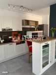 Apartament cu 2 camere decomandat, zona Soarelui