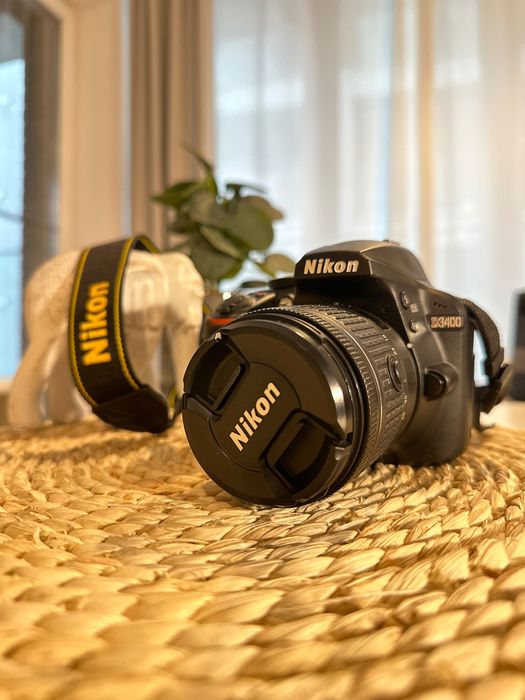 Vand camera foto Nikon DSLR D3400