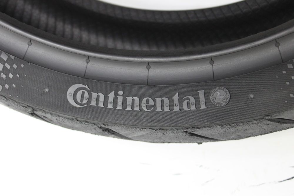 150/65-18 Мото гума Continental