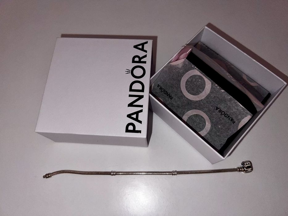 Гривна Pandora Marvel