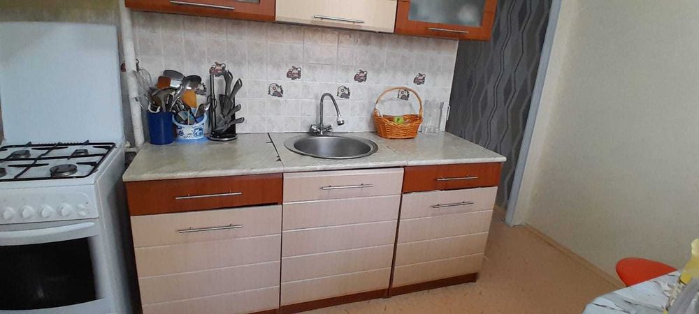 Продам Кухню Б/У