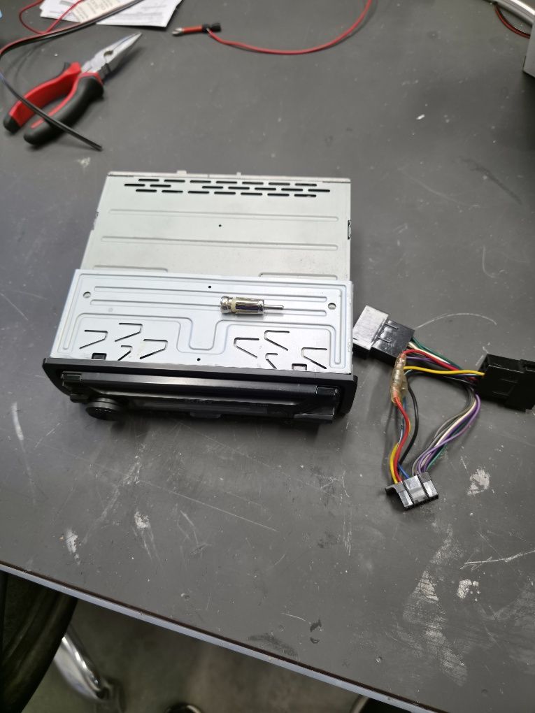 Авторадио SONY CDX-G1201U