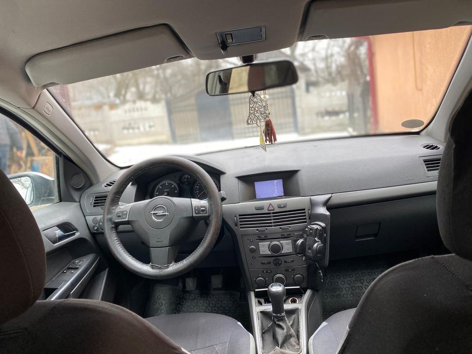 Opel Astra H 2005 1.7 CDTI Defect